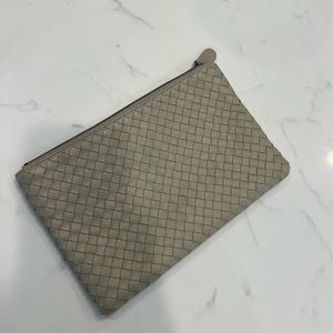 Bottega Veneta Beige/Greige Clutch Pouch